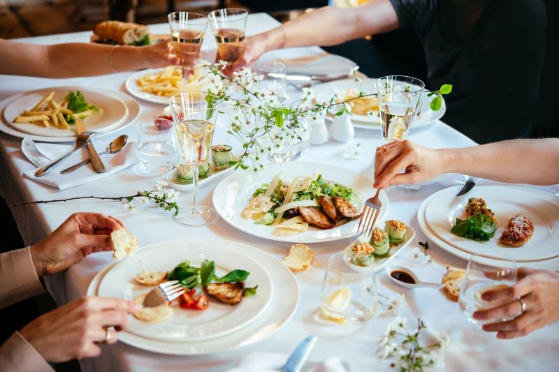 Obiad rodzinny w restauracji