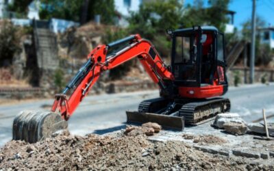 Profesjonalne usługi minikoparką, koparką i koparko-ładowarką w Chojnicach – sprawne prace ziemne od podstaw
